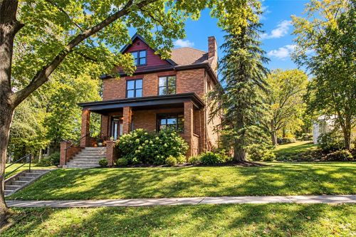 144 Glenwood Dr, Ambridge, PA, 15003 | Card Image