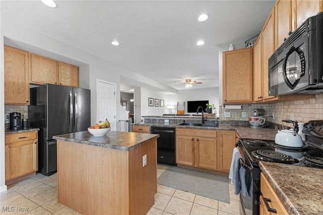 1338 Brooks Dr, House other with 3 bedrooms, 3 bathrooms and null parking in Willoughby OH | Image 6