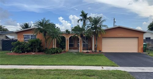 9160 Sw 54th Pl, Cooper City, FL, 33328-5837 | Card Image