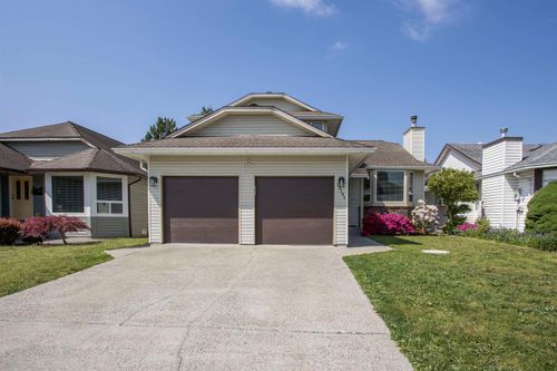 12181 Chestnut Cres, Pitt Meadows, BC, V3Y2C8 | Card Image