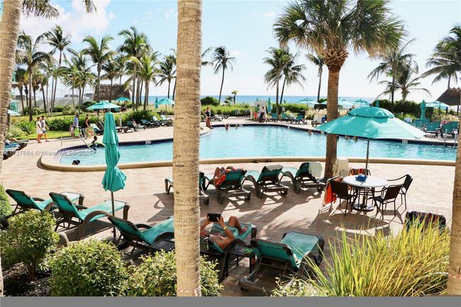 APT-2W - 3801 S Ocean Dr, Condo with 2 bedrooms, 2 bathrooms and null parking in Hollywood FL | Image 43