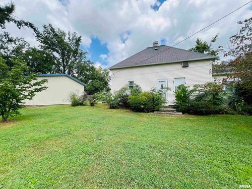 2301 N Main St, Eldorado, IL, 62930-2302 | Card Image