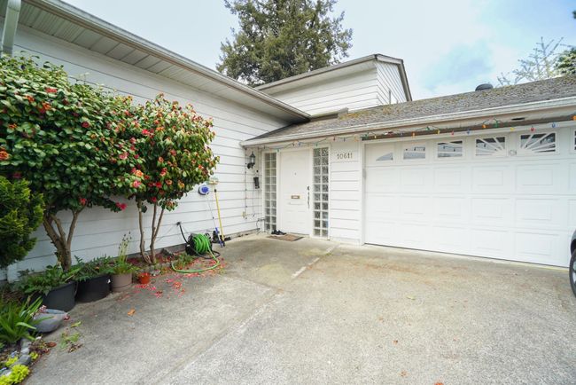 10611 Bromfield Place, House other with 5 bedrooms, 3 bathrooms and 8 parking in Richmond BC | Image 36