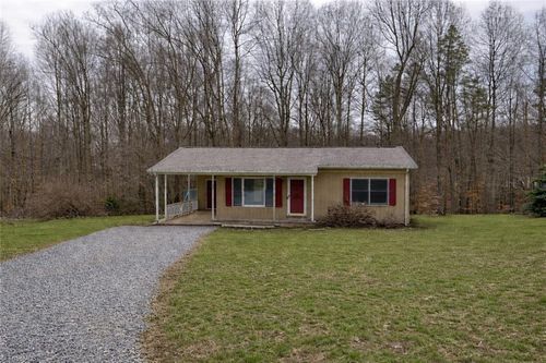 670 Blue Ridge Ave, Elkin, NC, 28621-2648 | Card Image