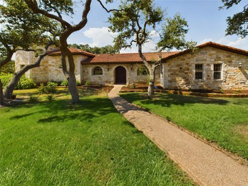 126 Island Oaks Ln, Driftwood, TX, 78619-4612 | Card Image
