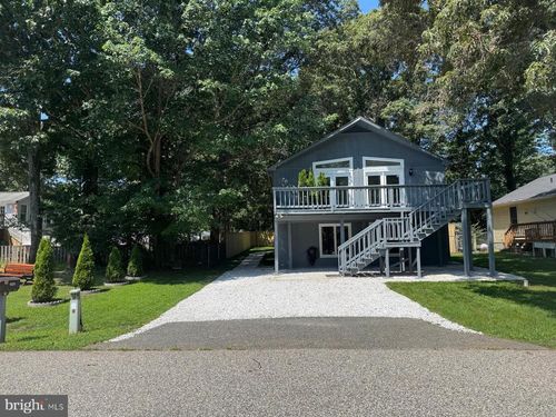 8225 Cedar Ln, LUSBY, MD, 20657-2002 | Card Image