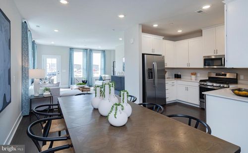 240 Cora Bergen Blvd, Titusville, NJ, 08560-2415 | Card Image