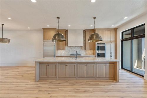 1610 E Center Point Dr, Lehi, UT, 84043-1147 | Card Image