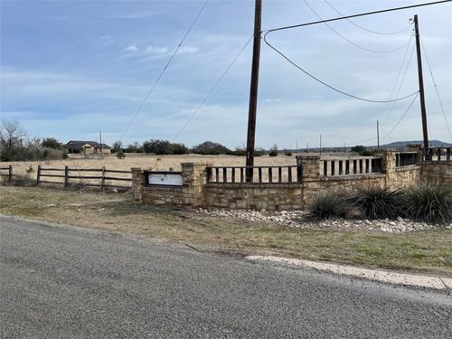 101 Stonehouse Dr, Liberty Hill, TX, 78642-4390 | Card Image