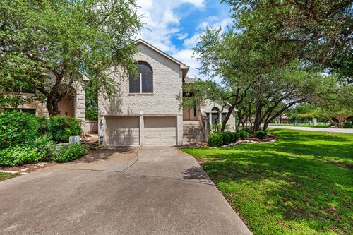 2 Muirfield Greens Cv, Lakeway, TX, 78738-1120 | Card Image