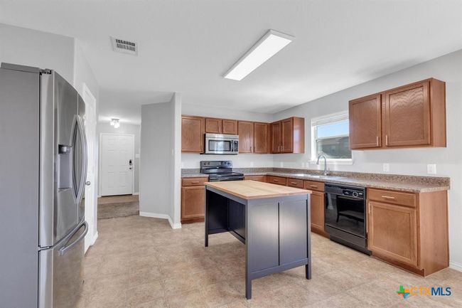 9301 Bellgrove Ct, House other with 3 bedrooms, 2 bathrooms and null parking in Killeen TX | Image 7
