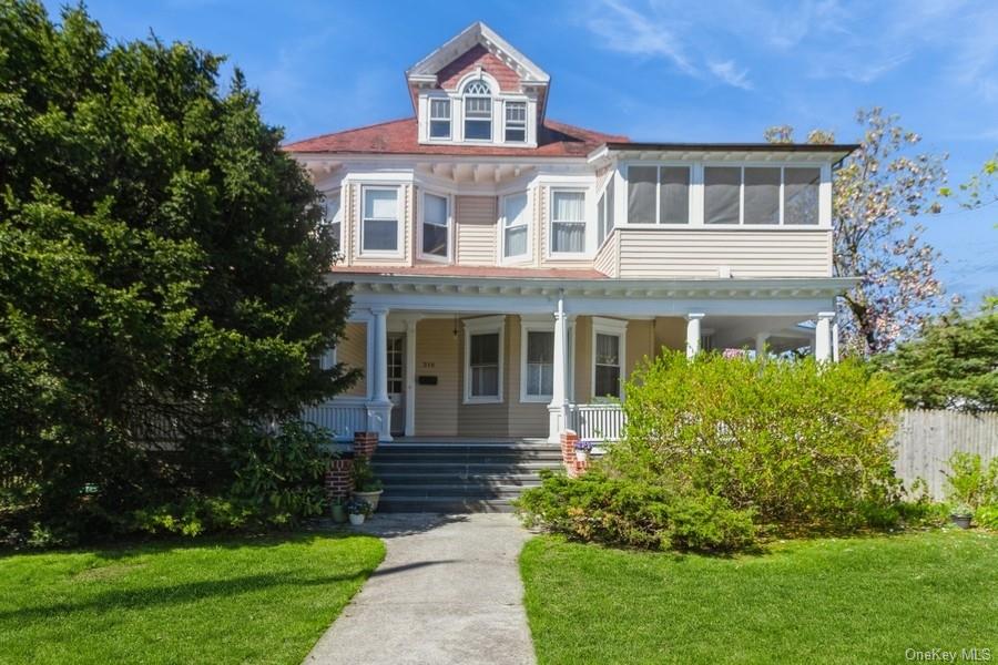 Beach Ave, Mamaroneck, NY 10543
