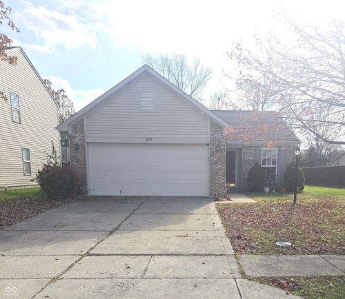 8209 Twin River Dr, Indianapolis, IN, 46239-5808 | Card Image