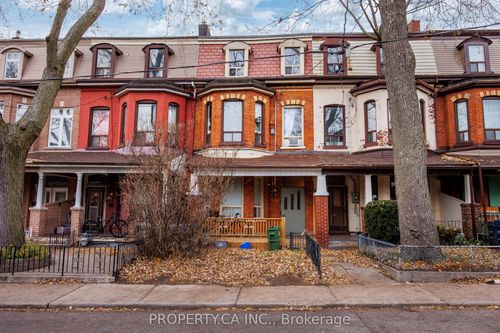 50 Grove Ave, Toronto, ON, M6J3B6 | Card Image