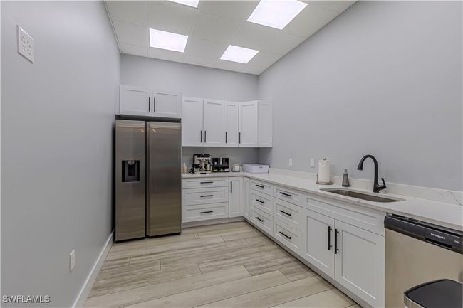 3550 Westview Dr, Home with 0 bedrooms, 0 bathrooms and null parking in Naples FL | Image 12