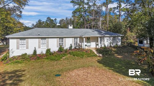 10235 Canal Cir, Fairhope, AL, 36532-6055 | Card Image