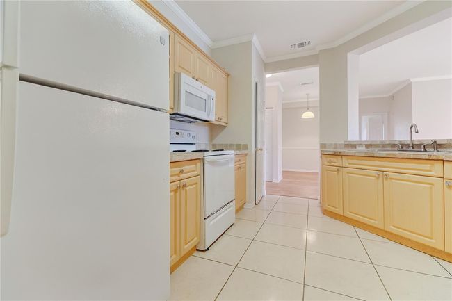 APT-1825 - 3701 Conroy Rd, Condo with 3 bedrooms, 2 bathrooms and null parking in ORLANDO FL | Image 27