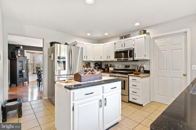 510 Monocacy Trl, House other with 4 bedrooms, 3 bathrooms and null parking in SPRING GROVE PA | Image 14