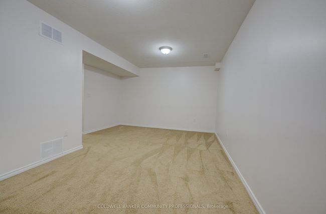 12 Gage St, House attached with 3 bedrooms, 2 bathrooms and 1 parking in Grimsby ON | Image 34