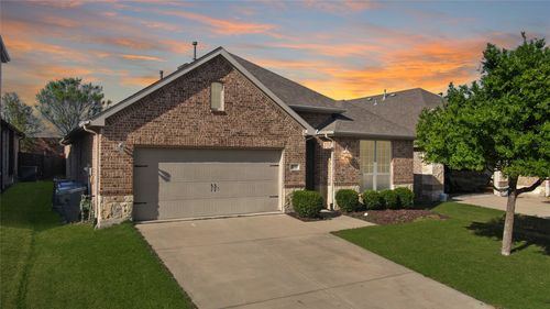 5608 Grove Cove Dr, Mckinney, TX, 75071-8333 | Card Image