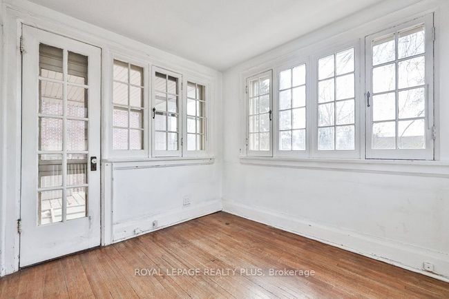 225 Glenrose Ave, House other with 4 bedrooms, 3 bathrooms and 4 parking in Toronto ON | Image 20