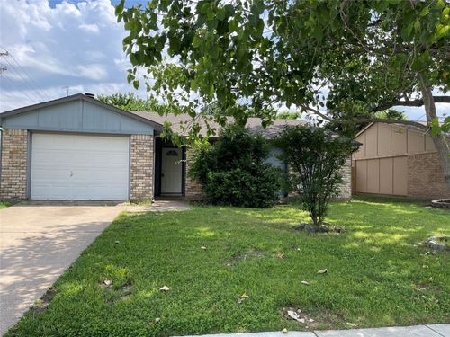 920 Sunny Slope Dr, Allen, TX, 75002-3251 | Card Image