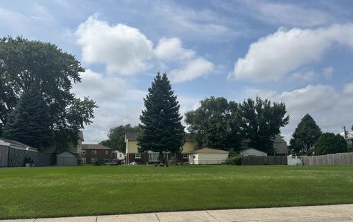 4130 Hawthorne St, East Chicago, IN, 46312 | Card Image