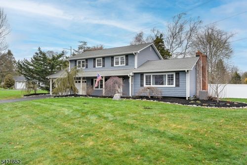 3 Yorktown Rd, Hillsborough, NJ, 08844-5118 | Card Image