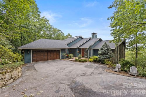 257 Dalhousie Ct, Flat Rock, NC, 28731-8516 | Card Image