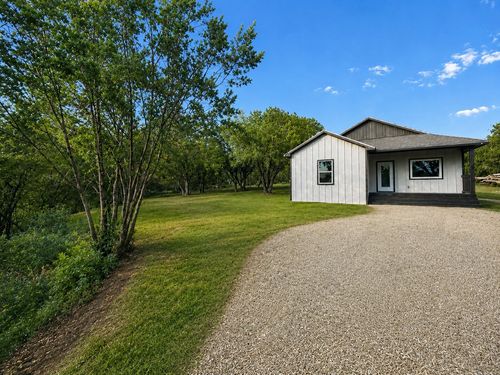4703 Gooseberry Trl, Granbury, TX, 76048-3471 | Card Image