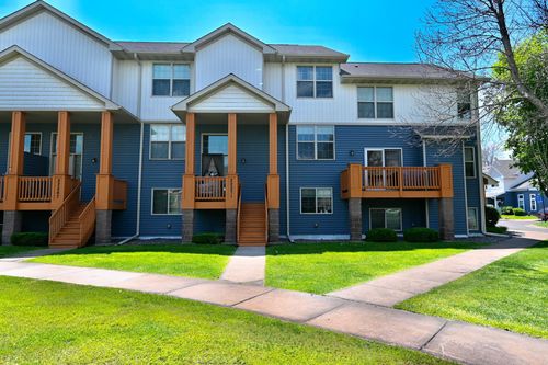 22271 Lilac Way, Forest Lake, MN, 55025-5109 | Card Image