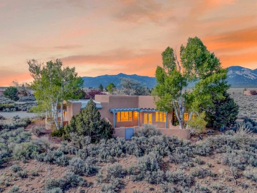 37 Mirlo, El Prado, NM, 87529 | Card Image