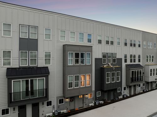 2038 Edison Park Ln, Nashville, TN, 37209-2685 | Card Image