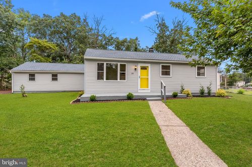 20 Coville Dr, BROWNS MILLS, NJ, 08015-3737 | Card Image