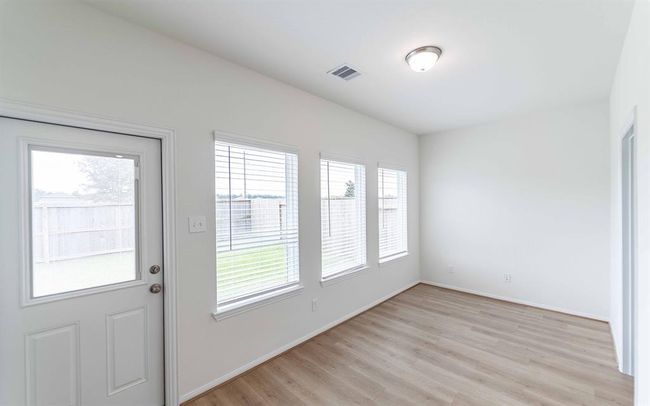 25035 Apricot Ct, House other with 3 bedrooms, 2 bathrooms and 2 parking in Montgomery TX | Image 10