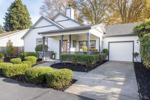 5 Forrester Ln, Yountville, CA, 94599-1430 | Card Image