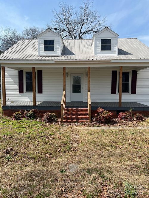 165 West St, Polkton, NC, 28135-8703 | Card Image