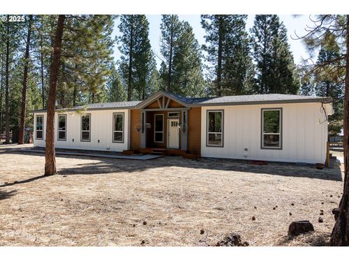 153521 Twilla Ct, La Pine, OR, 97739-8855 | Card Image