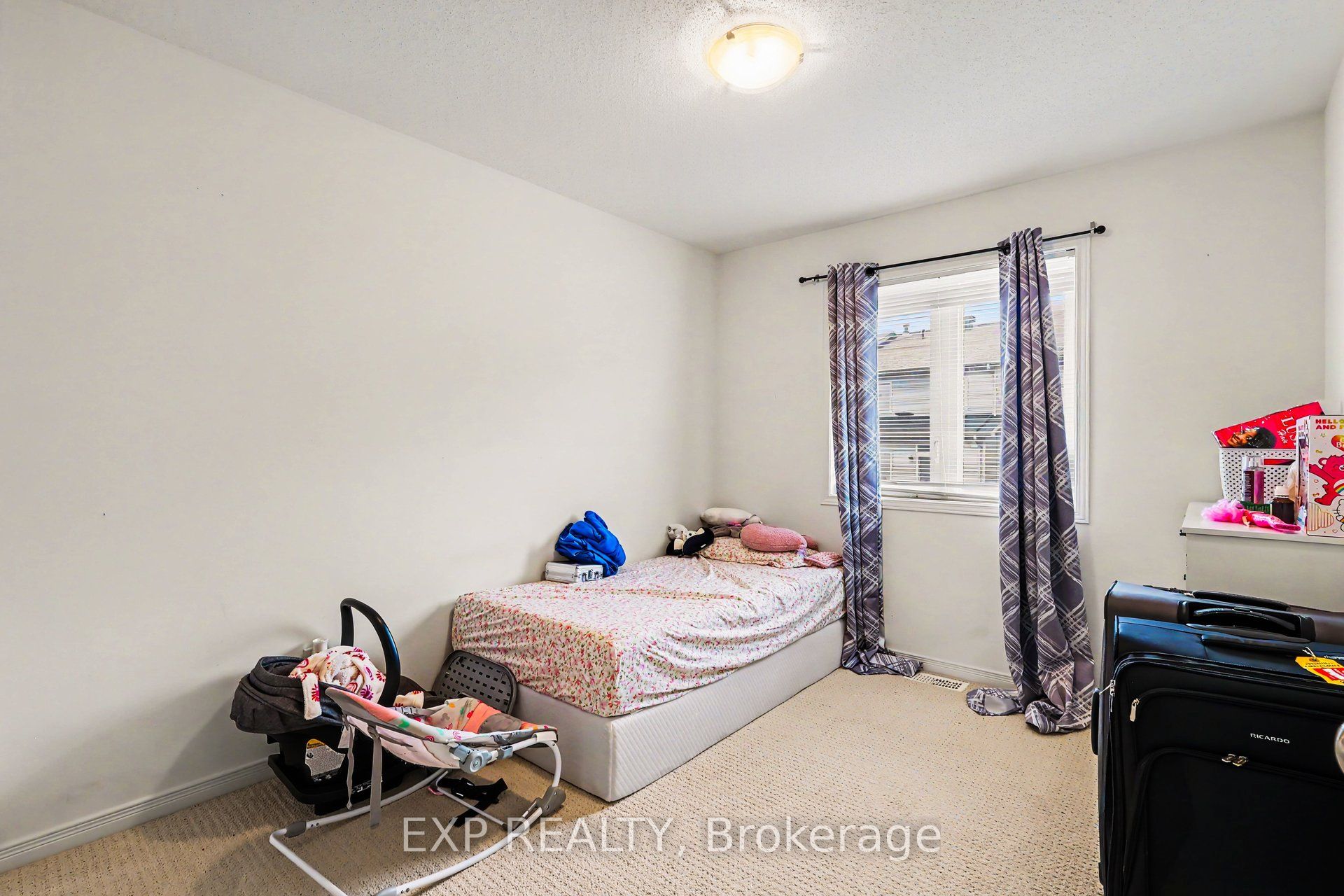 Residential in Orleans - Convent Glen and Area 3