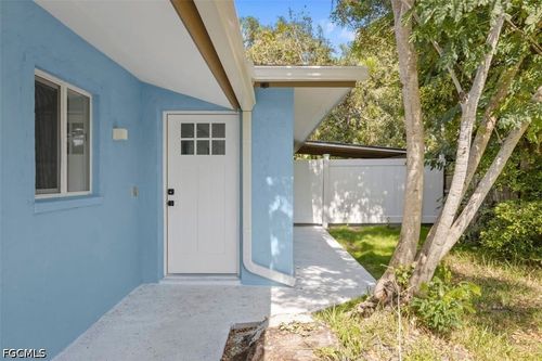 819-817-819 Indiana Ave, FORT MYERS, FL, 33919-3230 | Card Image