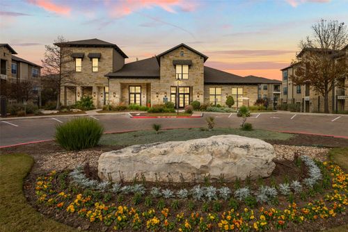 12204-8100 Anderson Mill Road, Austin, TX, 78729 | Card Image