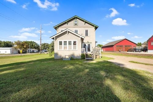 411 Meeker Ave N, Watkins, MN, 55389-1007 | Card Image