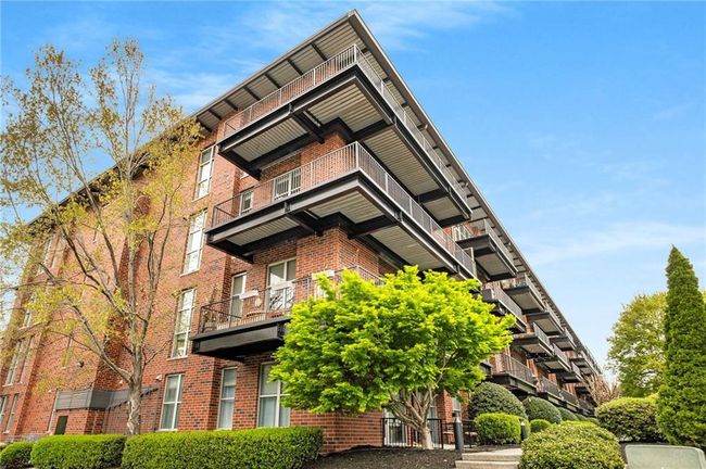 APT-2116 - 5200 Peachtree Rd, Condo with 1 bedrooms, 1 bathrooms and 2 parking in Chamblee GA | Image 23