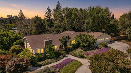 4150 Foxwood Ln, Shingle Springs, CA, 95682-8880 | Card Image