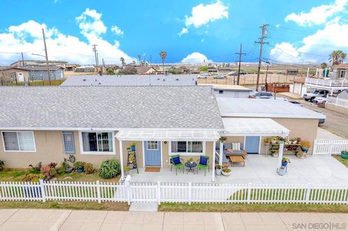 106 Calla Ave, Imperial Beach, CA, 91932-1004 | Card Image