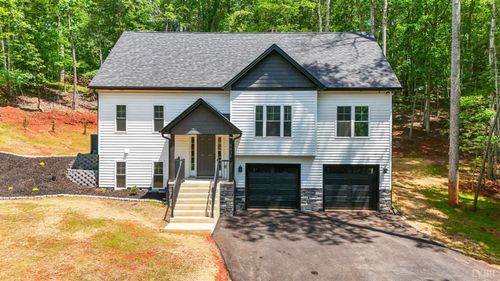 5610 Old Cifax Rd, Goode, VA, 24556-2864 | Card Image