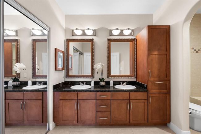 Premier bathroom | Image 33