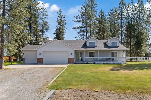6236 Pearson Dr, Nine Mile Falls, WA, 99026-8316 | Card Image