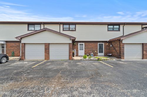 apt-c-7250 W 84th St, Bridgeview, IL, 60455-2802 | Card Image