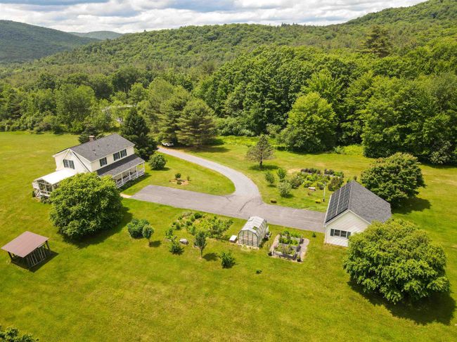 1716 Brockways Mills Rd, House other with 3 bedrooms, 3 bathrooms and null parking in Bellows Falls VT | Image 15